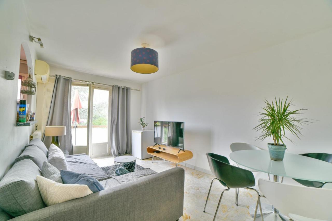 Appartement 47 M Au Calme *